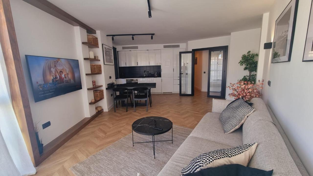 Luxe Appartement In Het Centrum Van Malaga Met Gratis Parkeerplek! Luaran gambar